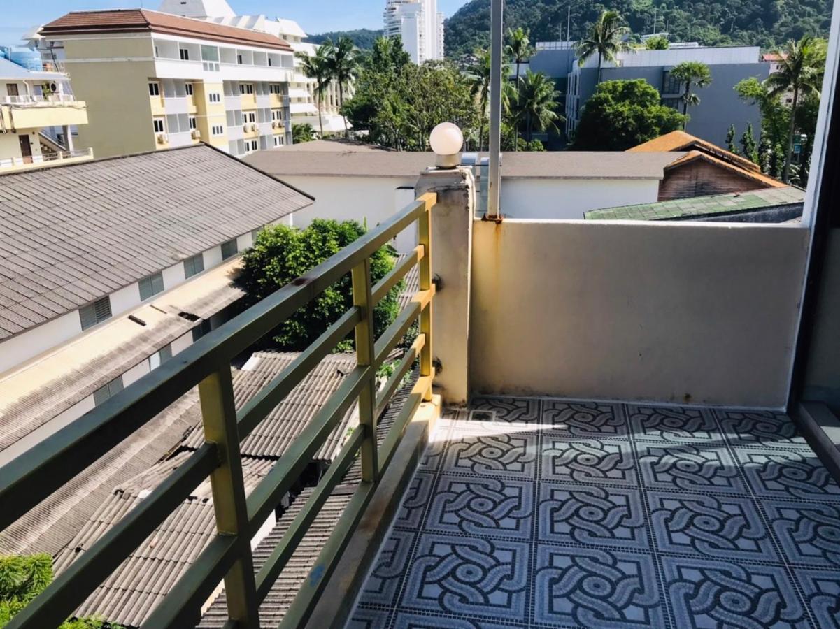 Happy Holidays Hotel Patong Exterior foto