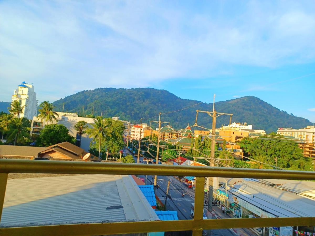 Happy Holidays Hotel Patong Exterior foto